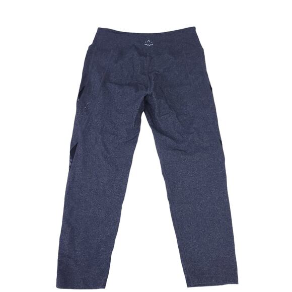 Beyond Yoga Crop Leggings Medium Dark Charcoal Gray, Mesh Cutouts Workout Pants - Picture 2 of 5